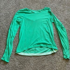 Lululemon long sleeve shirt small